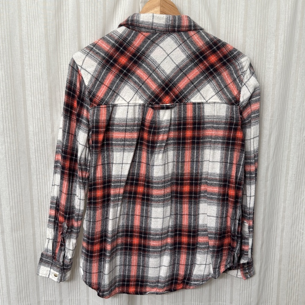 🌈5/$20 BUNDLE! Arizona Jean Co. Plaid Button Up Flannel - Picture 6 of 7